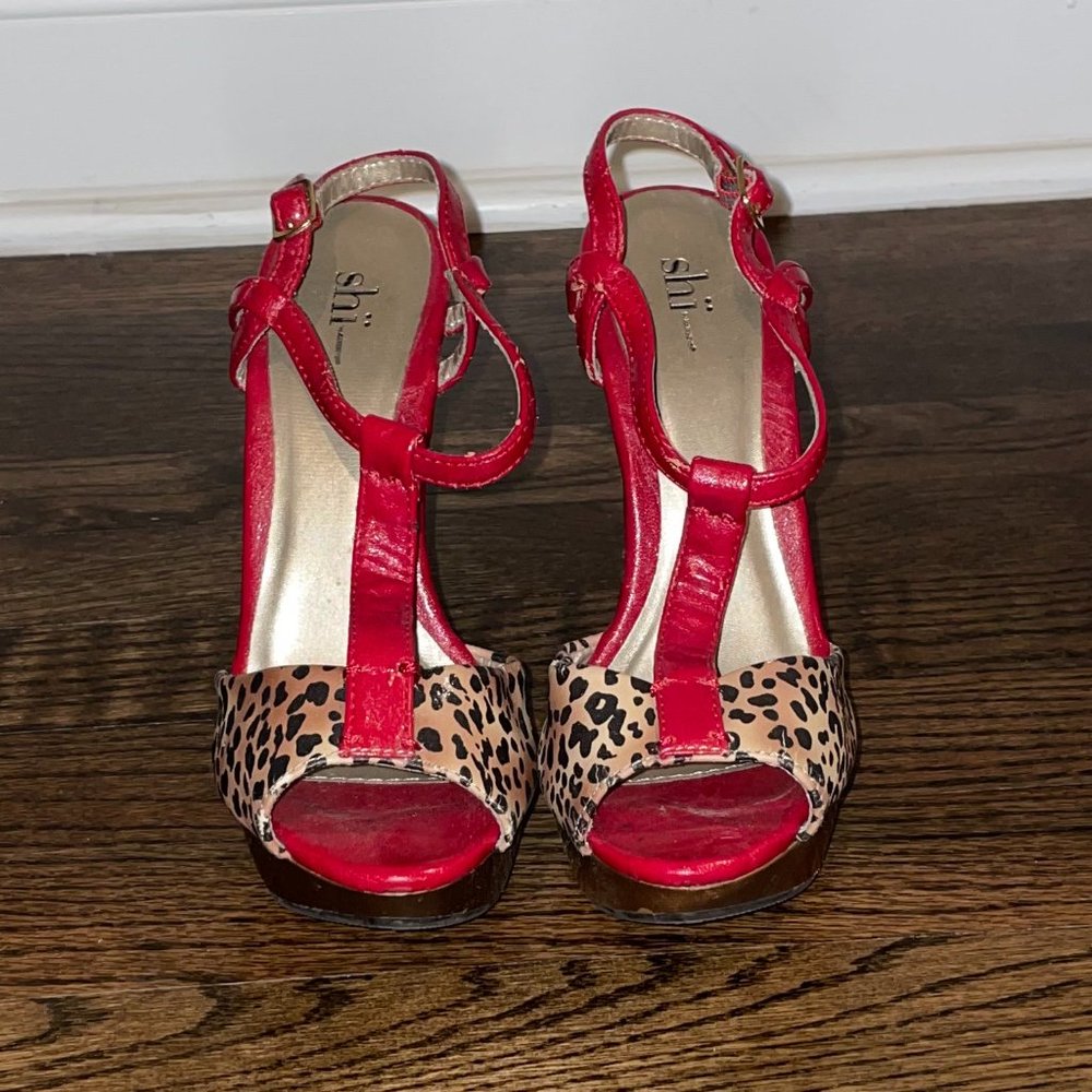 Women's Red and Cheetah print Shi Sandals
